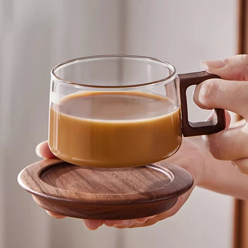 كوب قهوة بمقبض خشبي مع ملعقة 200 مللي كوب إسبرسو زجاجي مع قاعدة أكواب شاي حليب منزلية كوب لاتيه مطحون مع مجموعة صحن - الصورة 2